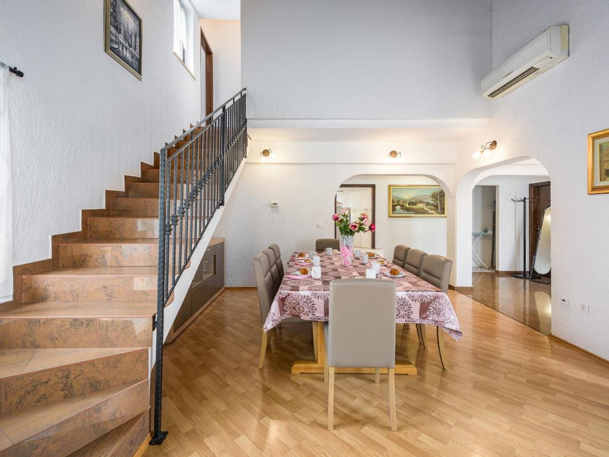 Villa Martimar With Pool And Hot Tub In Istria Rosini Exterior foto