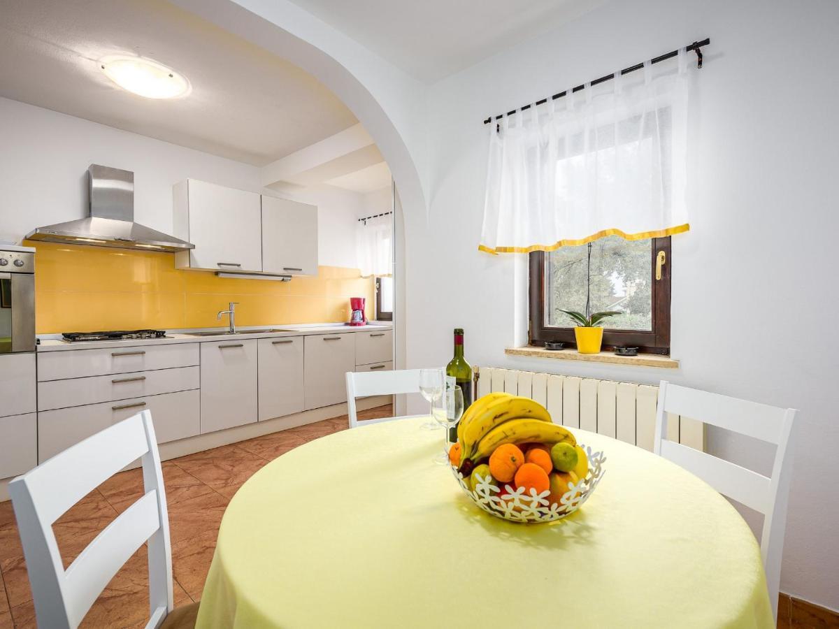 Villa Martimar With Pool And Hot Tub In Istria Rosini Exterior foto